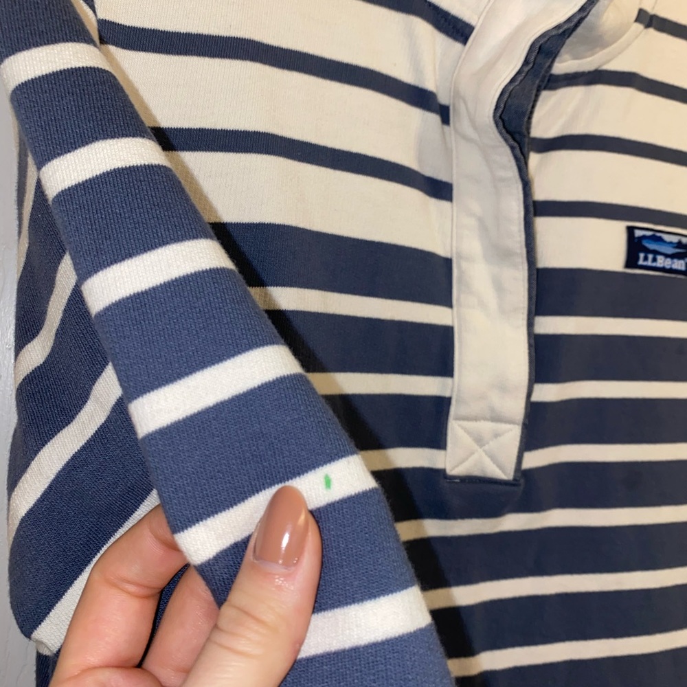 LLBean pullover - Picture 7 of 9